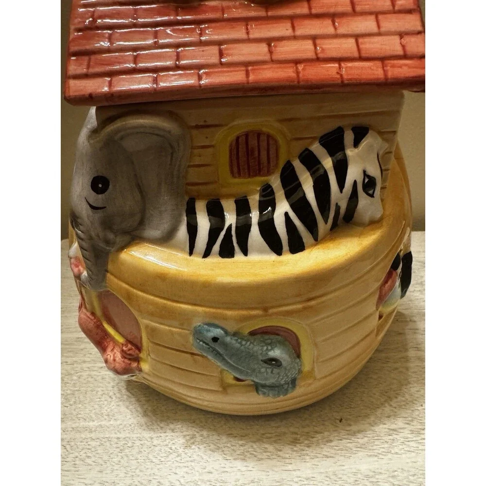 Vintage Jay Import Noahs Ark Ceramic Cookie Jar 3D Animal Collectible 11”